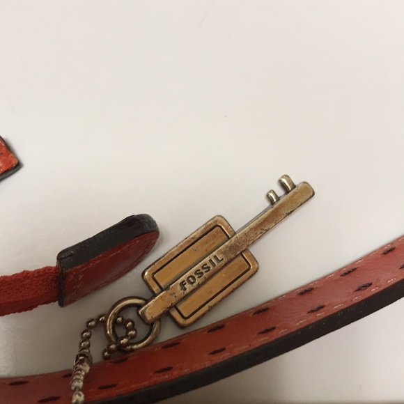 Fossil leather shoulder bag. - Picture 12 of 12